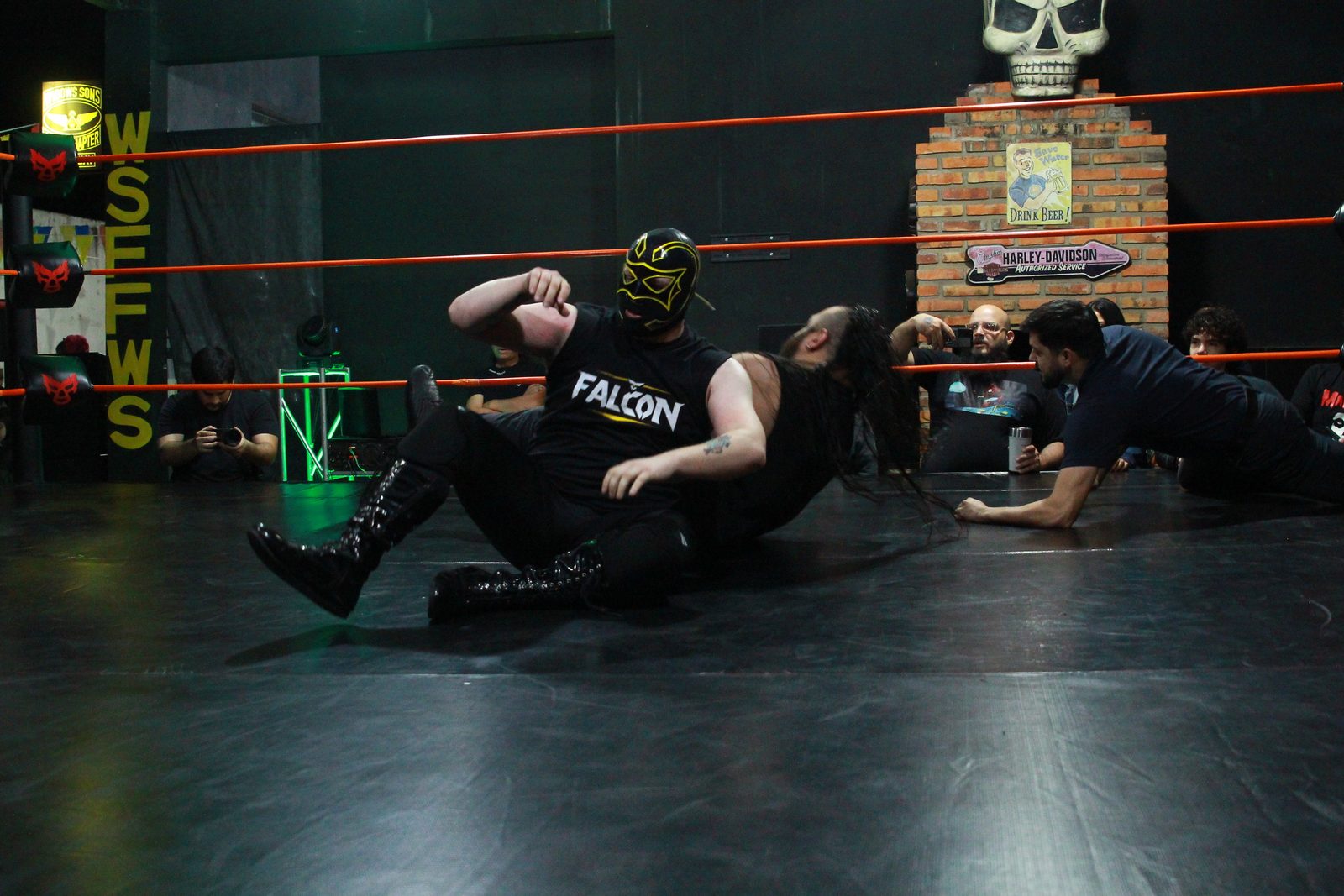 Dany la Bestia vs Falcon — Noche de Luchas 1 (21)