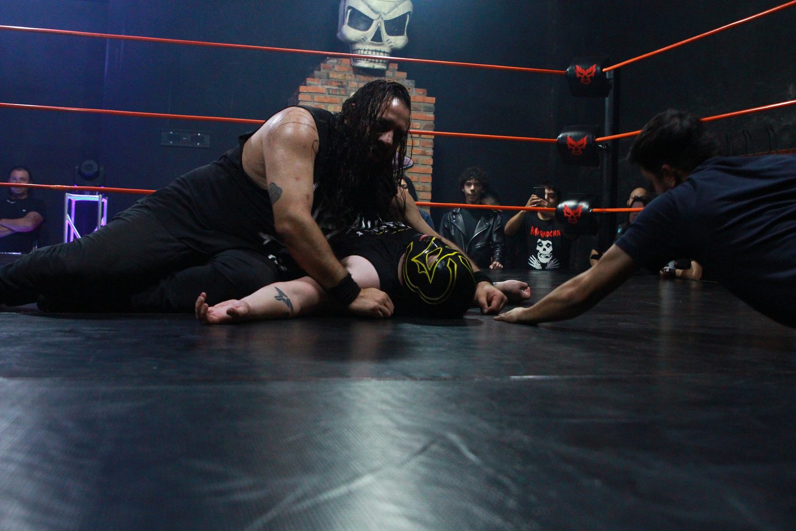 Dany la Bestia vs Falcon — Noche de Luchas 1 (34)