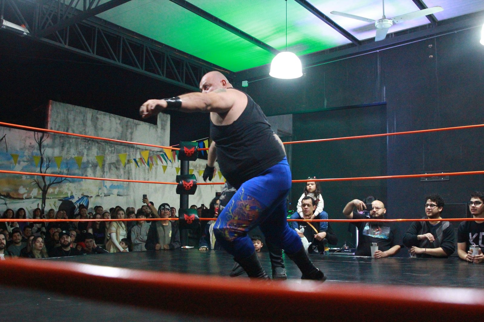 Blas Benitez vs Gorila Segovia — Noche de Luchas 1 (23)