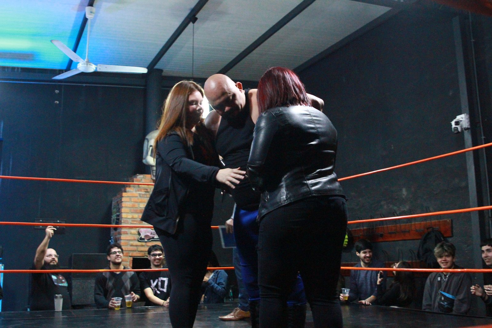 Blas Benitez vs Gorila Segovia — Noche de Luchas 1 (37)