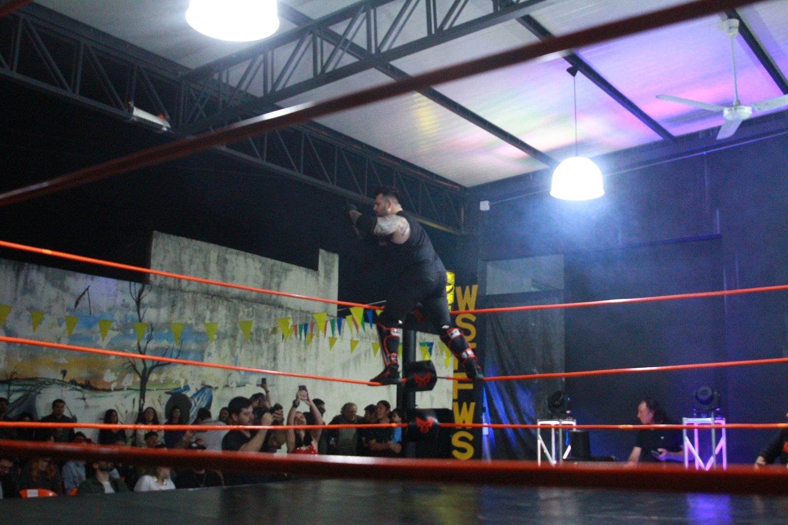 La Máquina vs Hefesto — Noche de Luchas 1 (12)