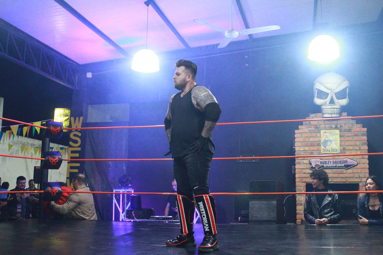 La Máquina vs Hefesto — Noche de Luchas 1 (26)