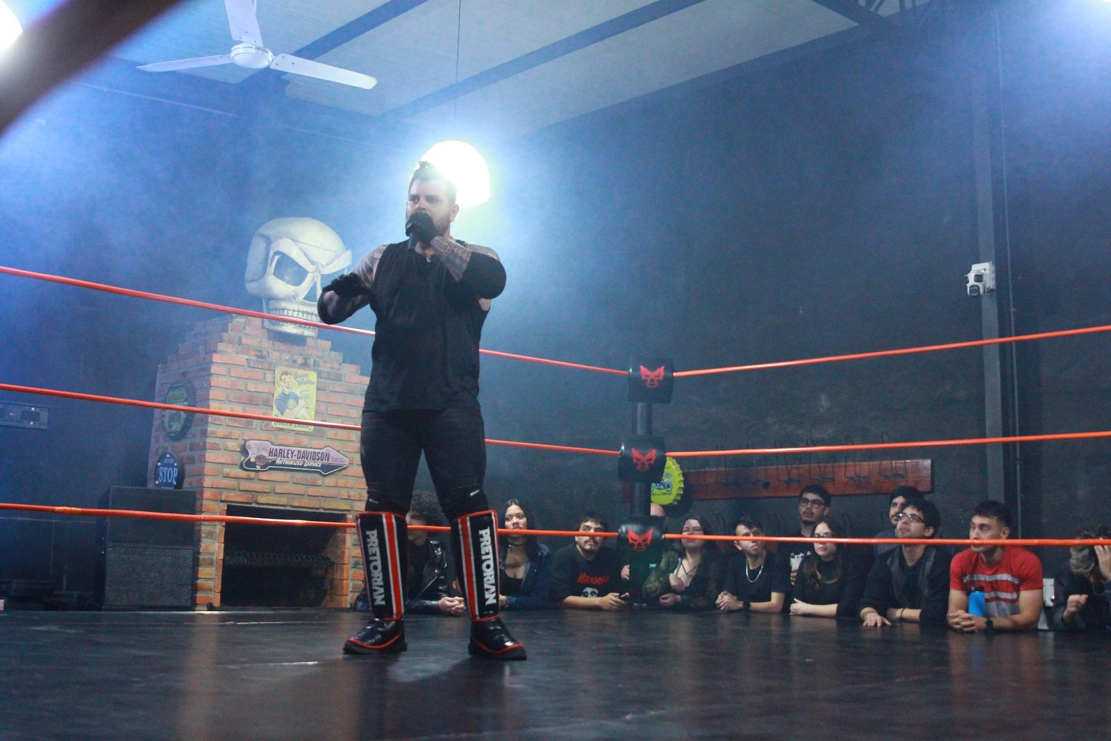 La Máquina vs Hefesto — Noche de Luchas 1 (35)
