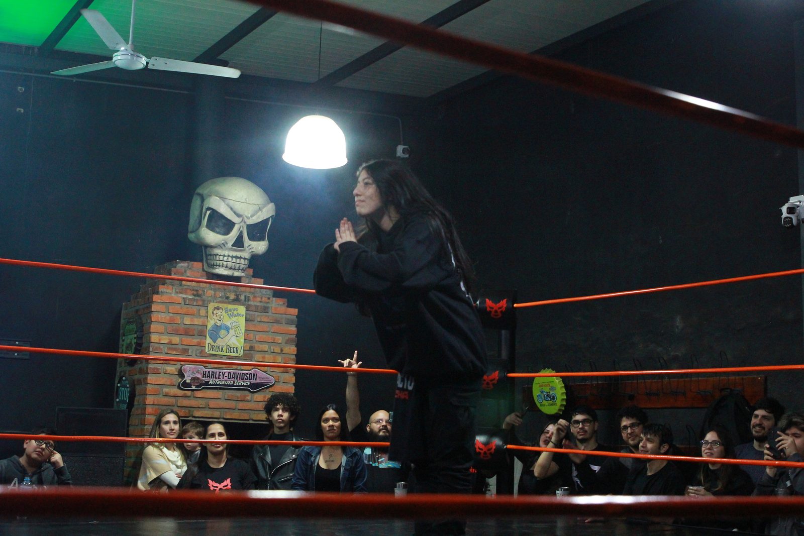 Black Raven y Sid La Cobra — Noche de Luchas 1 (1)