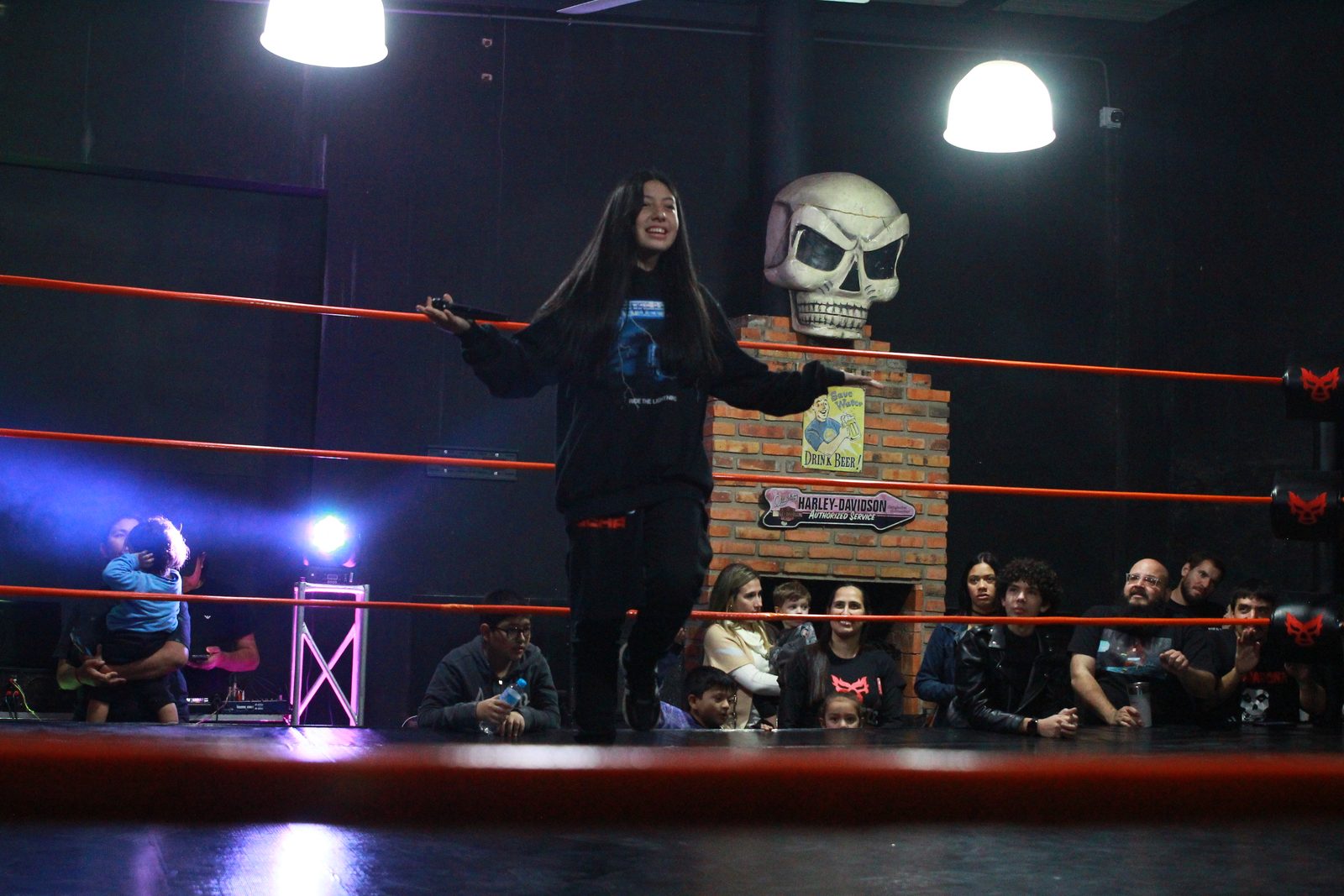 Black Raven y Sid La Cobra — Noche de Luchas 1 (6)